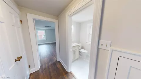 Bath - 1250 Sunset View Dr, Akron, OH 44313 photo 5 of 5