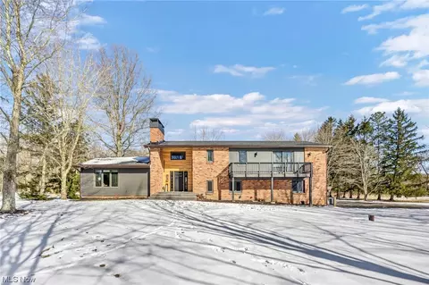 7236 Sherman Rd, Chesterland, OH 44026