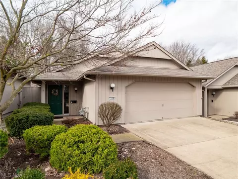 13120 Olympus Way, Strongsville, OH 44149