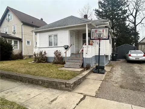 2191 19th SW, Akron, OH 44314
