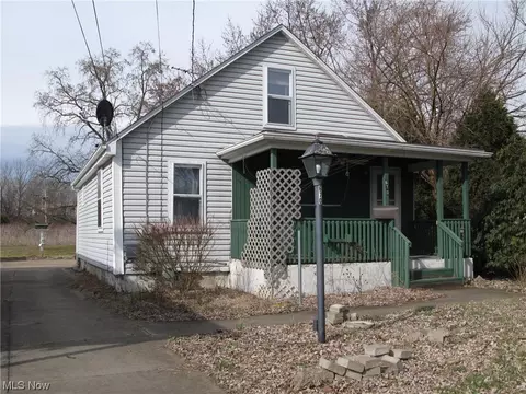 670 Stevenson Ave, Akron, OH 44312