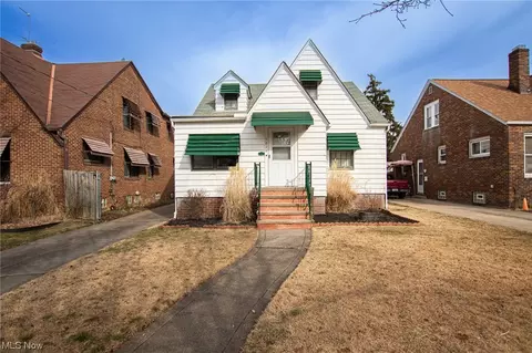5814 Vandalia Ave S, Cleveland, OH 44144