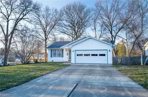 119 W 14th St, Dover, OH 44622