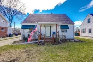2400 Shaw, Cuyahoga Falls, OH 44223
