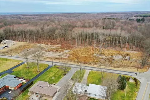 King Graves Road Ne, Warren, OH 44484