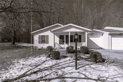 2332 Lexington Ave, Salem, OH 44460