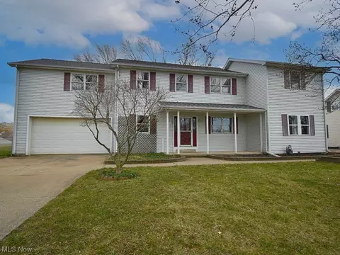 2608 Narrows, Painesville, OH 44077