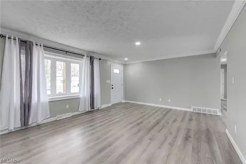 Living - 3815 Ivanhoe, Lorain, OH 44053 photo 1 of 1