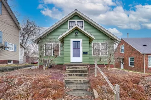 715 23rd NW, Canton, OH 44709