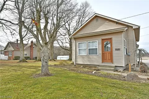 2713 Ridge, Cortland, OH 44410