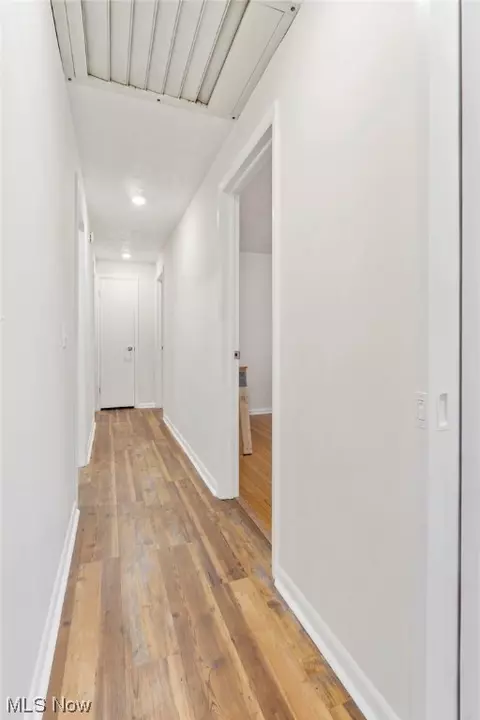Entry Way - 531 Overdale Ave NW, Canton, OH 44708 photo 1 of 1
