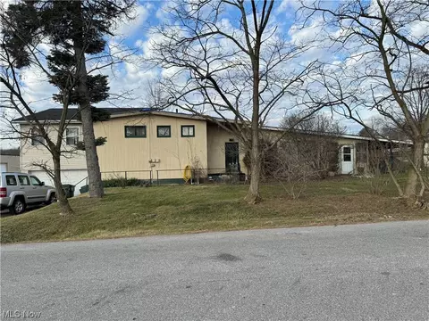 184 Osceola, Tallmadge, OH 44278