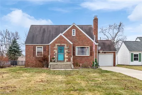 4720 7th St SW, Canton, OH 44710