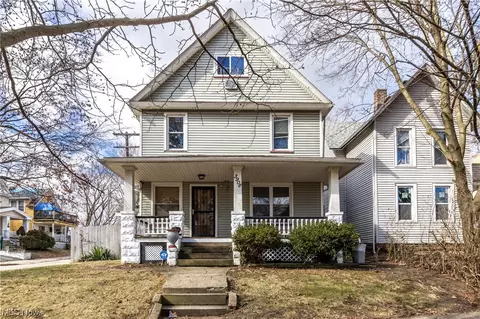 3908 W 36th St, Cleveland, OH 44109