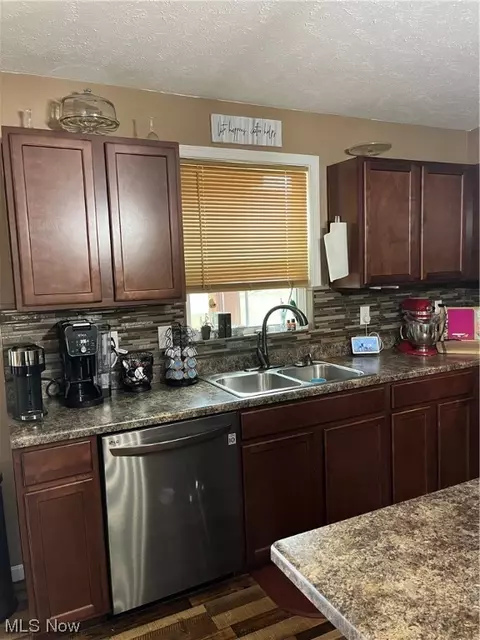 Kitchen - 280 Emily, Madison, OH 44057 photo 1 of 7
