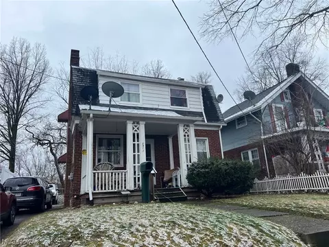 Exterior - 1714 Hampton Rd, Akron, OH 44305 photo 3 of 4