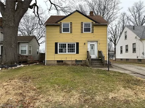 3231 Amherst Ave, Lorain, OH 44052