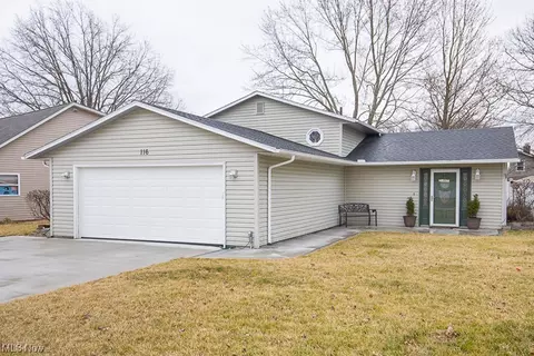 116 Monticello Cir, Elyria, OH 44035