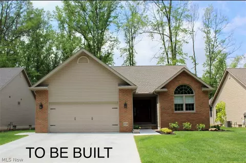 255 Lucretia Ln, Columbiana, OH 44408