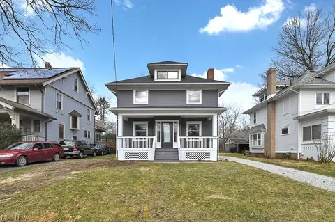 38 Dodge Ave, Akron, OH 44302