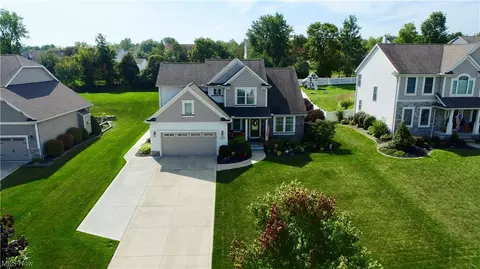 1162 Willow Bnd, Medina, OH 44256