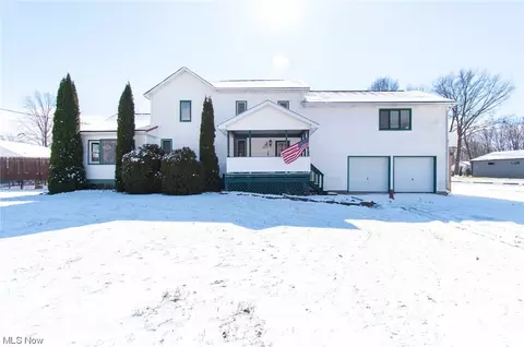 18131 Mahoning, Lake Milton, OH 44429