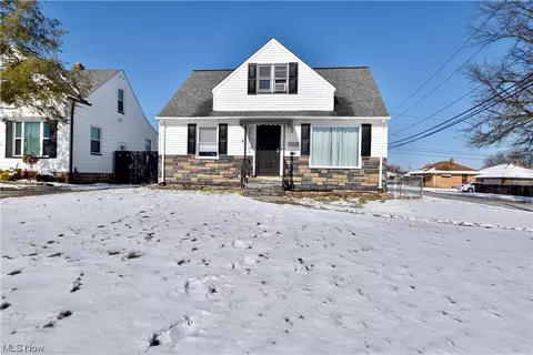 13485 Hathaway, Garfield Heights, OH 44125