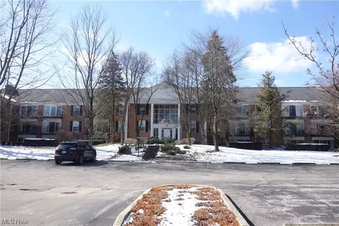 79 Atterbury Blvd #308, Hudson, OH 44236