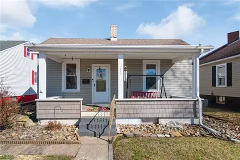 223 W 42nd St, Shadyside, OH 43947