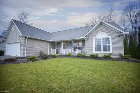 678 Memory Ln, Brunswick, OH 44212