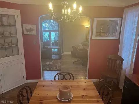 Dining - 151 E 208th St, Euclid, OH 44123 photo 3 of 4