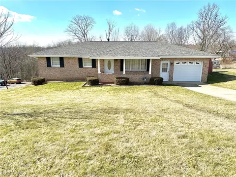 3033 St Johns Rd, Colliers, WV 26035