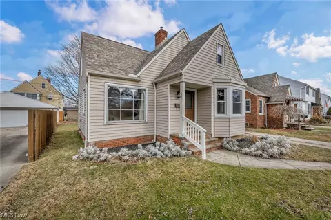 Exterior - 3016 Brookview Blvd, Parma, OH 44134 photo 2 of 14
