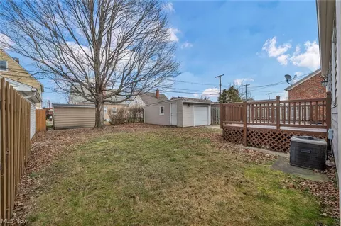 Exterior - 3016 Brookview Blvd, Parma, OH 44134 photo 12 of 14