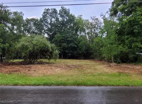South Boulevard, Wadsworth, OH 44281