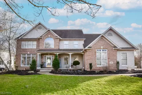 6191 Old Bridge Ave NW, Massillon, OH 44646