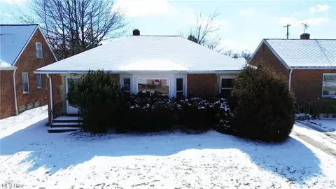 3788 Warrendale Rd, South Euclid, OH 44118