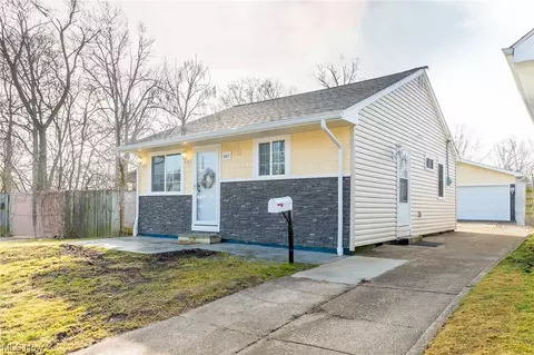 12417 Erwin Ave, Cleveland, OH 44135