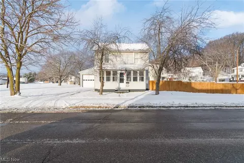 204 S Grant Blvd, Minerva, OH 44657