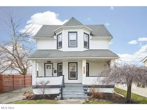 2060 Halstead, Lakewood, OH 44107