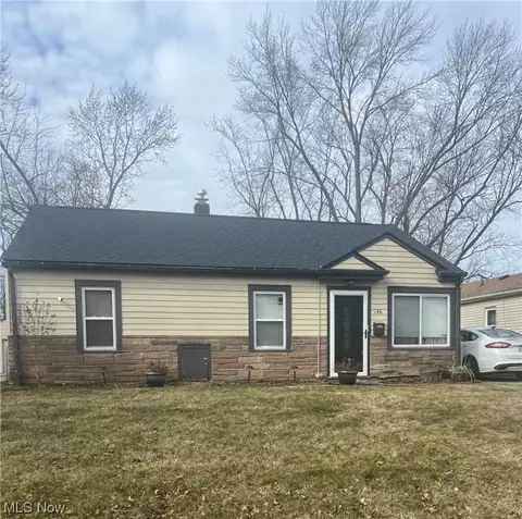146 Stephens, Akron, OH 44312