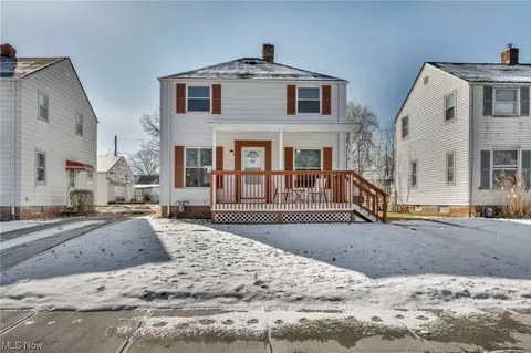 12413 Crossburn Ave, Cleveland, OH 44135