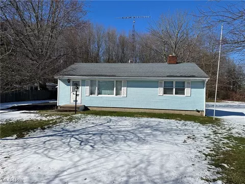 268 Sodom Hutchings SE, Vienna, OH 44473