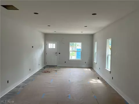938 Shadowrow, Willoughby, OH 44094 photo 6
