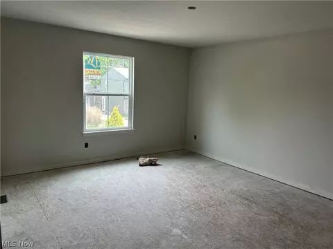 938 Shadowrow, Willoughby, OH 44094 photo 12