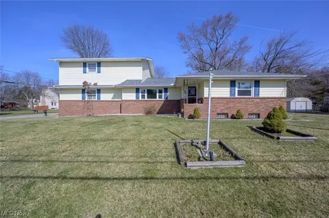 324 Northmoreland Ave, Munroe Falls, OH 44262