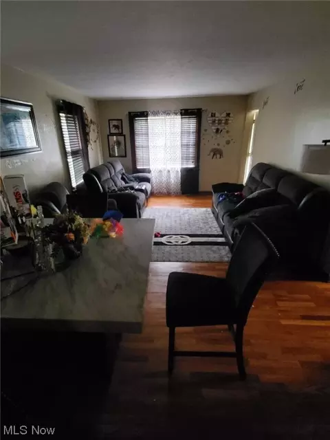 Living - 765 E 256th St, Euclid, OH 44132 photo 2 of 3