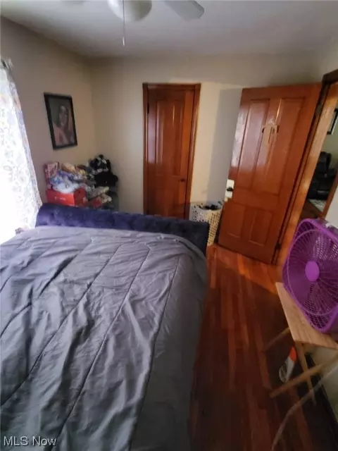 Bedroom - 765 E 256th St, Euclid, OH 44132 photo 4 of 4