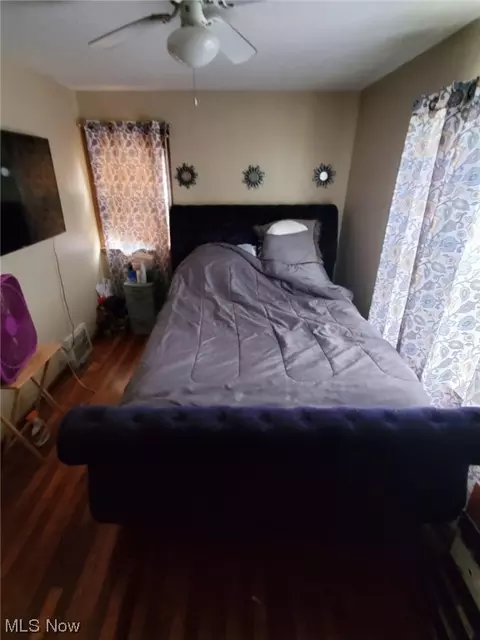 Bedroom - 765 E 256th St, Euclid, OH 44132 photo 3 of 4