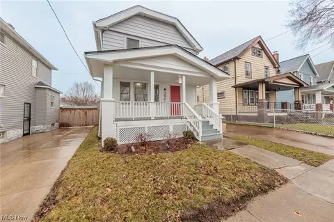 3945 W 23rd St, Cleveland, OH 44109